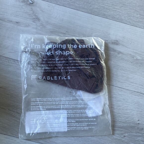 Fabletics Triangle Bralette naked feel saddle brown Nwt. Size S - Picture 5 of 5